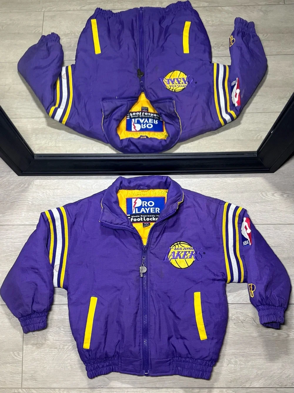 Vintage 1990s Boys Pro Player Los Angeles Lakers Embroidered Zip Up Windbreaker